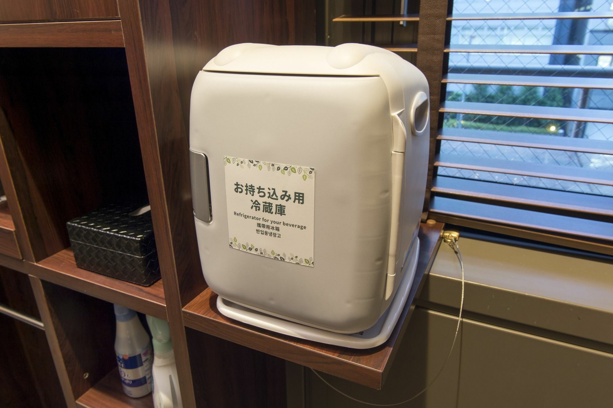 新桥汐留安心御宿胶囊旅馆