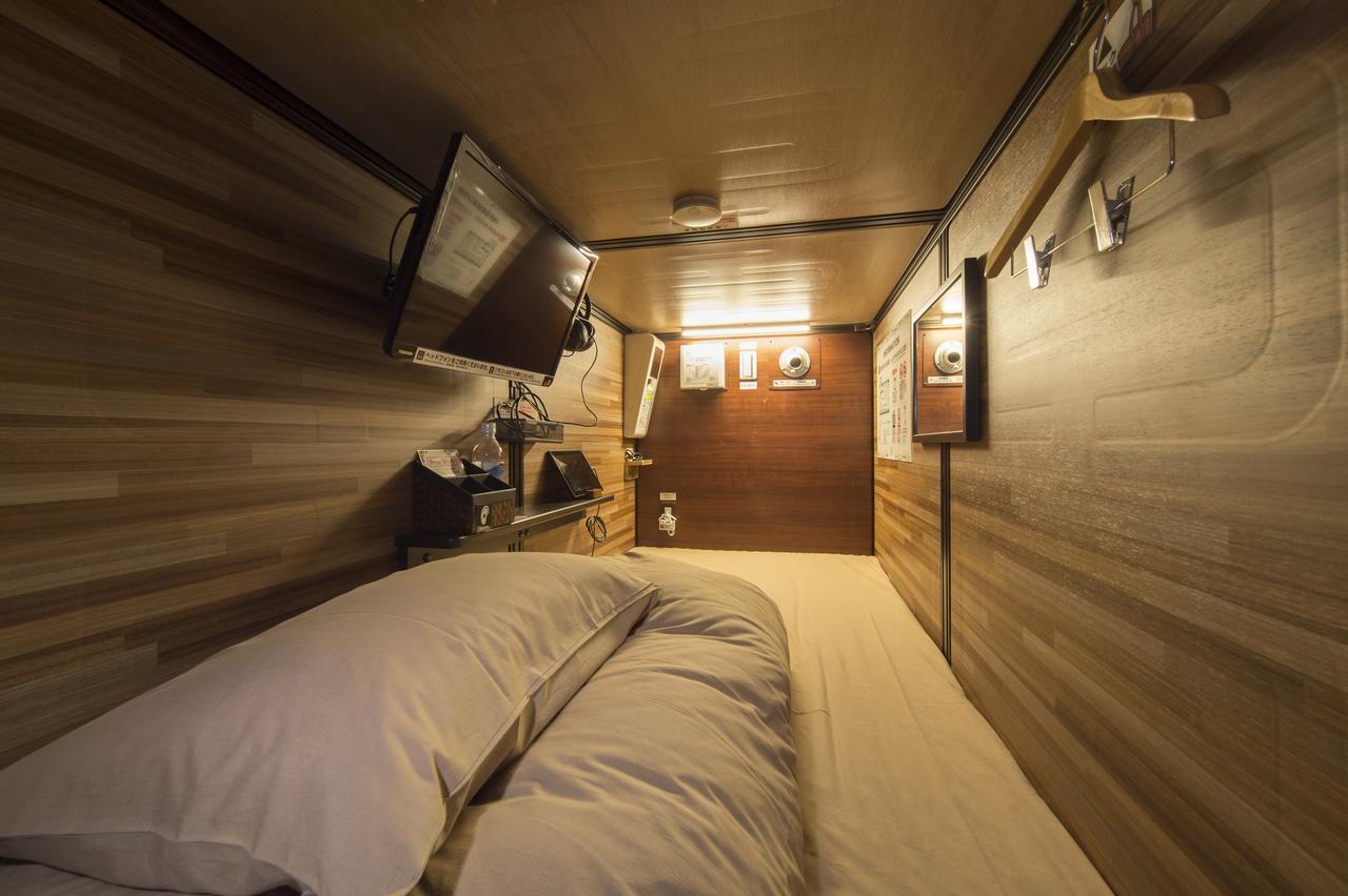 Hôtel capsule Anshin Oyado Woman Ginza Shiodome Tōkyō