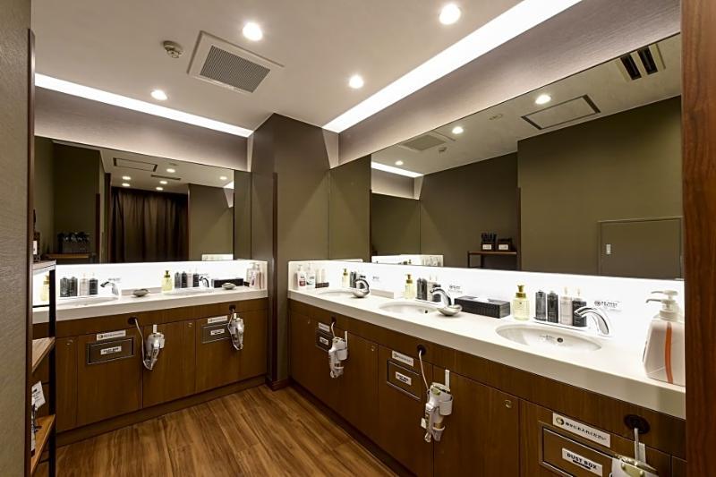 Anshin Oyado Woman Ginza Shiodome Hotel a capsule Tokyo